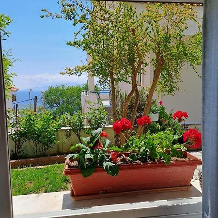 Secret Garden Apartamento Cavala Exterior foto